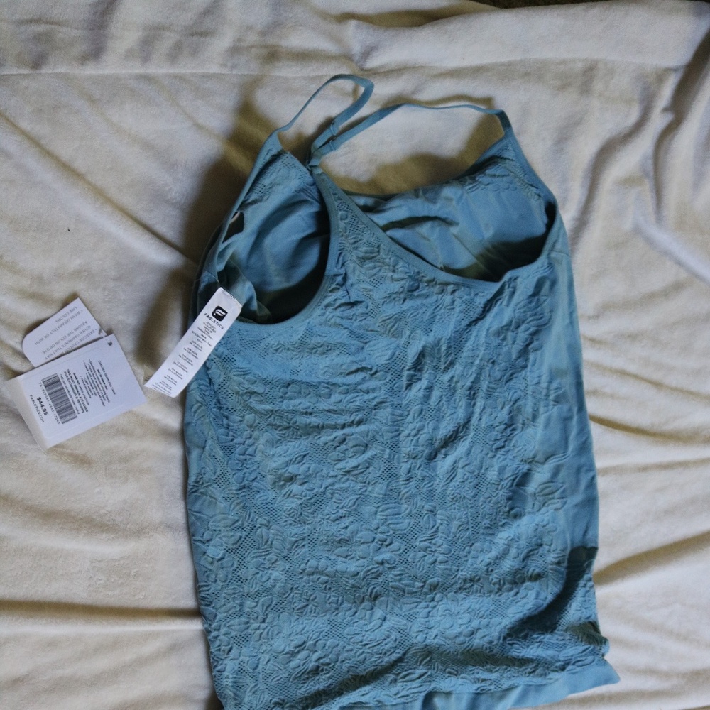 FABLETICS - Picture 2 of 2